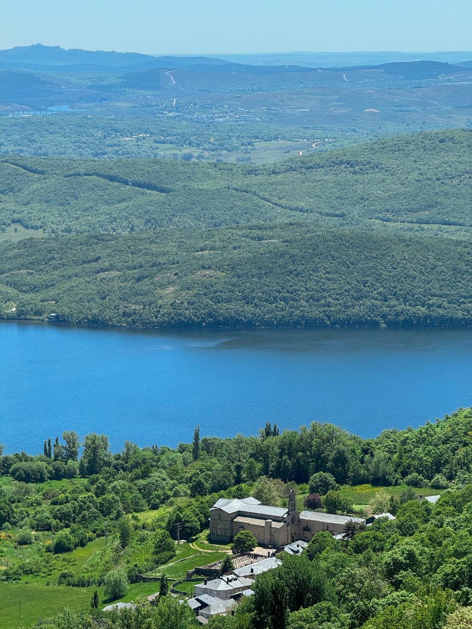 Apartamentos Sanabria Galende Εξωτερικό φωτογραφία
