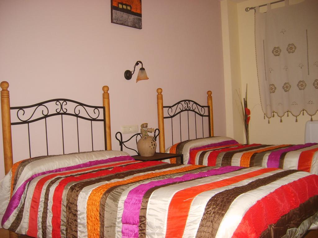 Apartamentos Sanabria Galende Δωμάτιο φωτογραφία